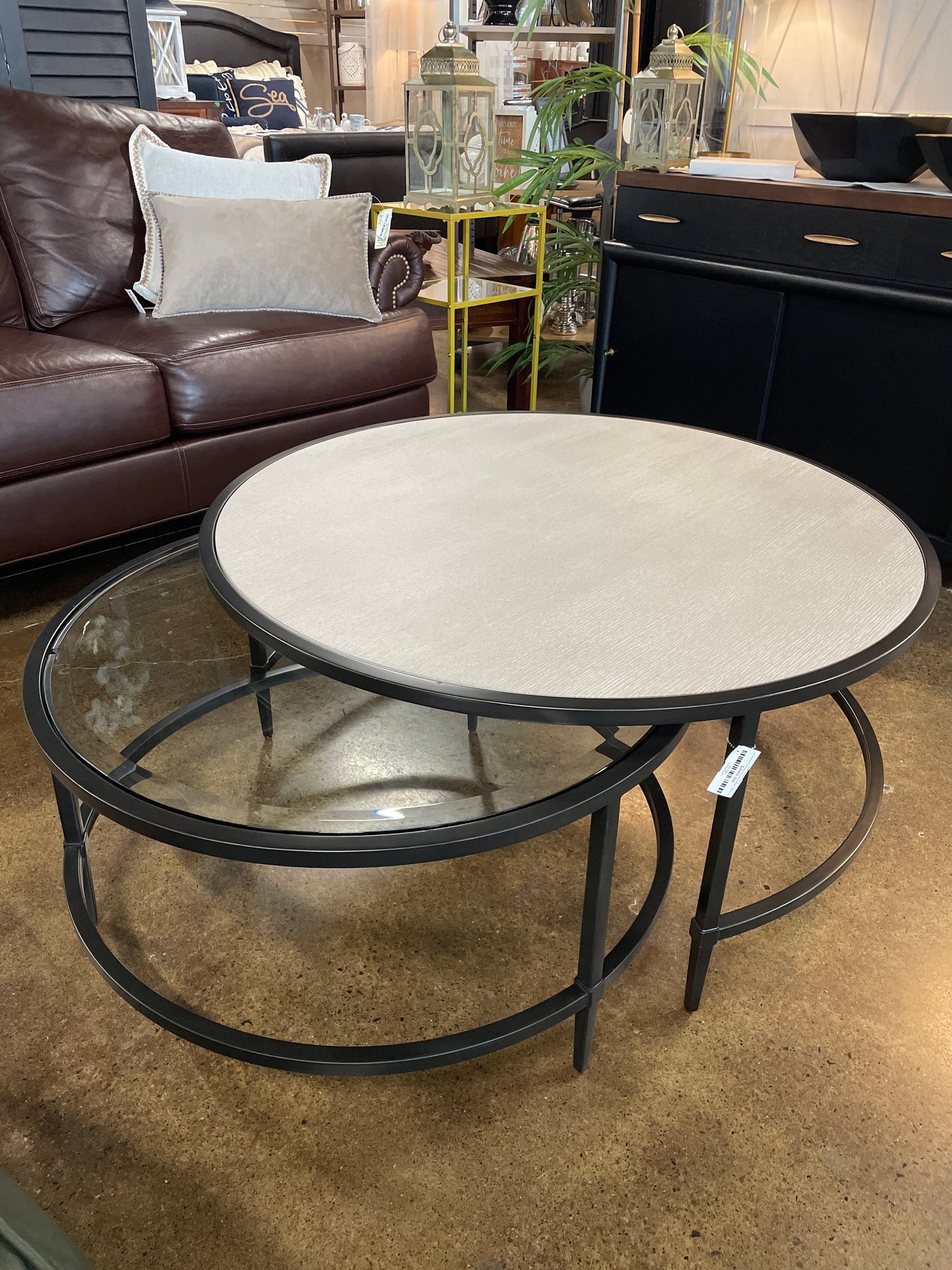 Universal Nesting Round Coffee Table Set