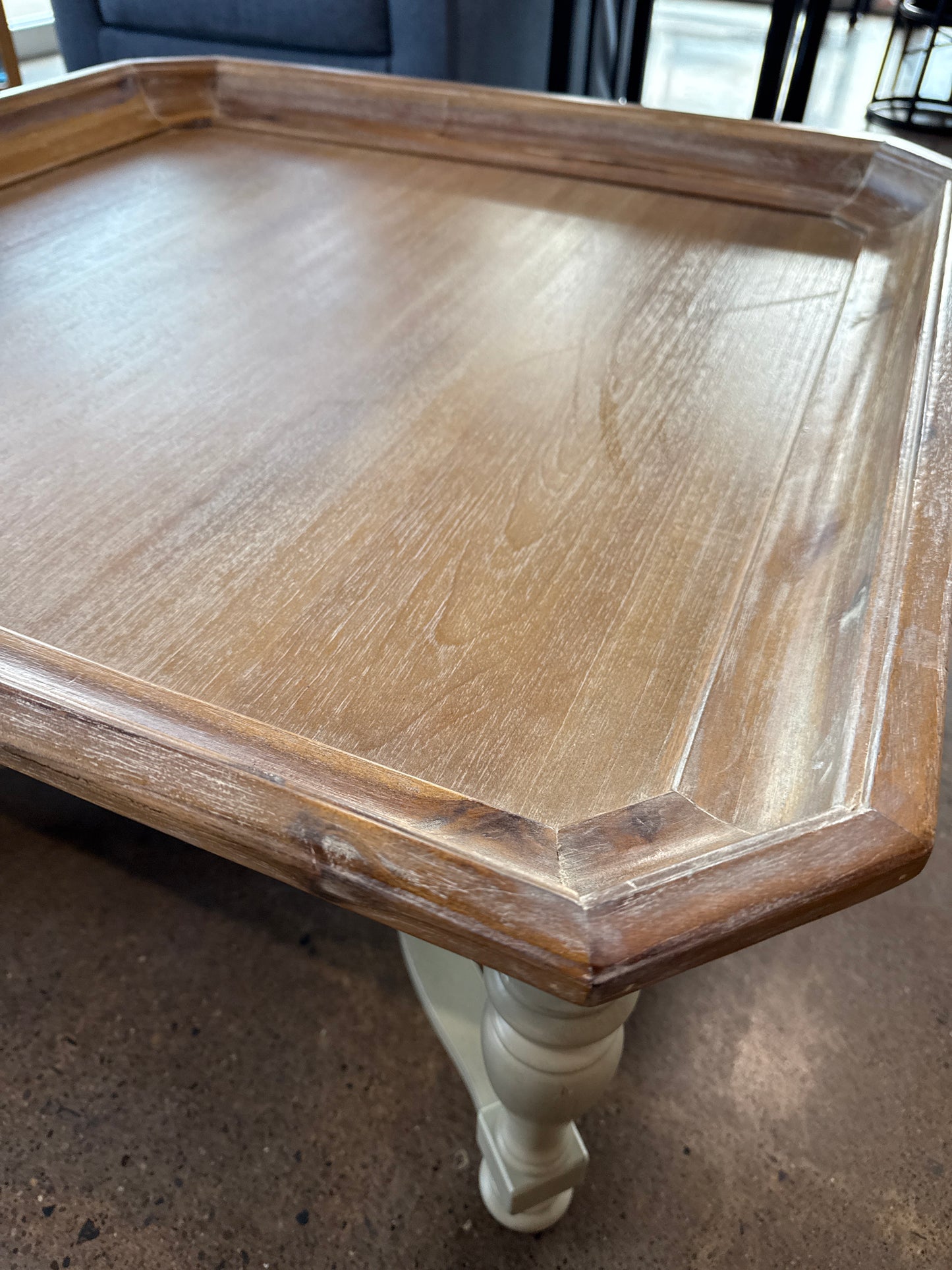 Pier 1 Coffee Table 32x32x18