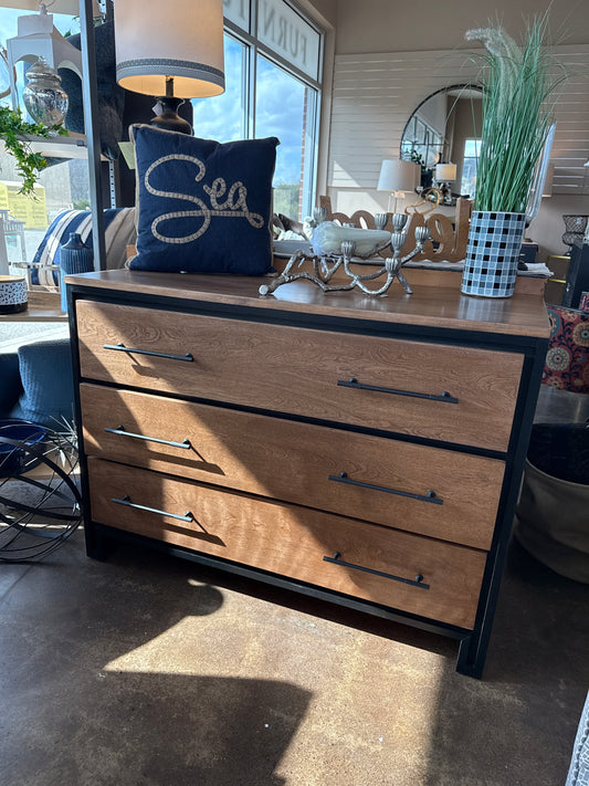Mid Century Refinished Dresser/Nightstands set