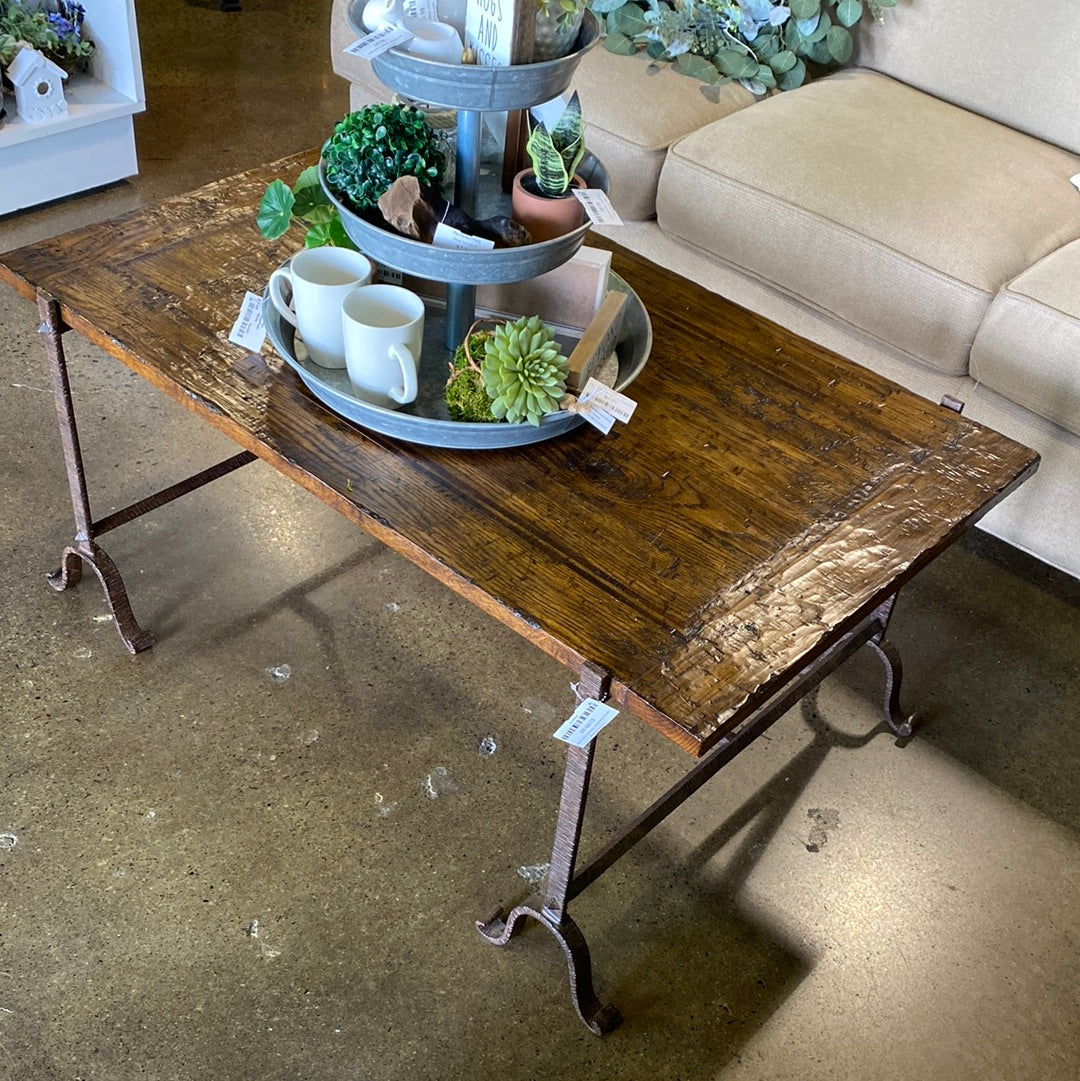 Century Furniture Coffee/Cocktail Table
