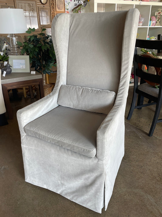 Gray Plush Slipcover Chair - MODEL HOME