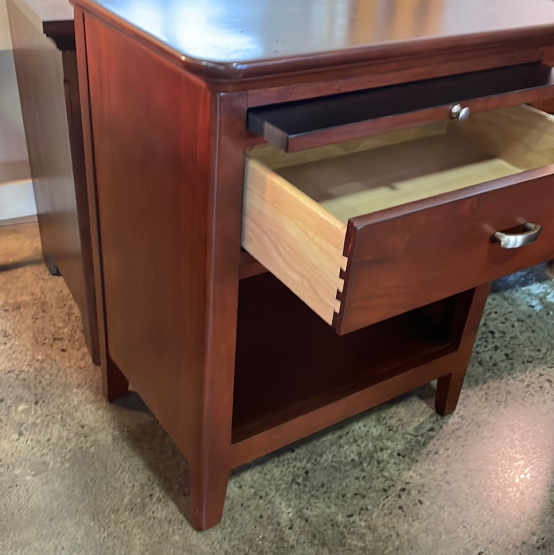 Kincaid nightstand set