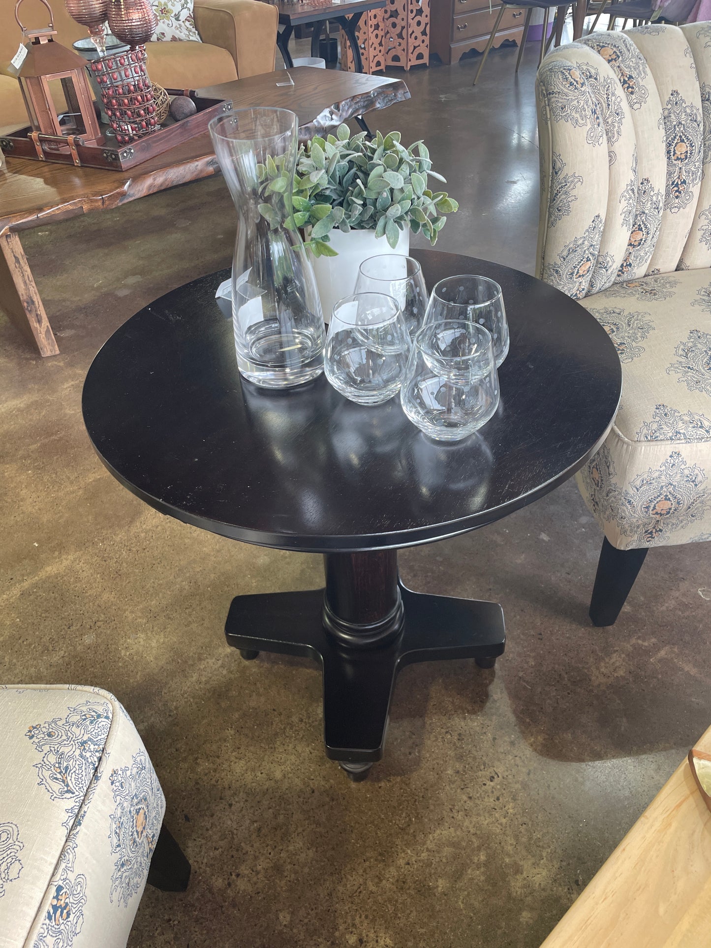 Ashley Furniture Dk Brown Wood End Table