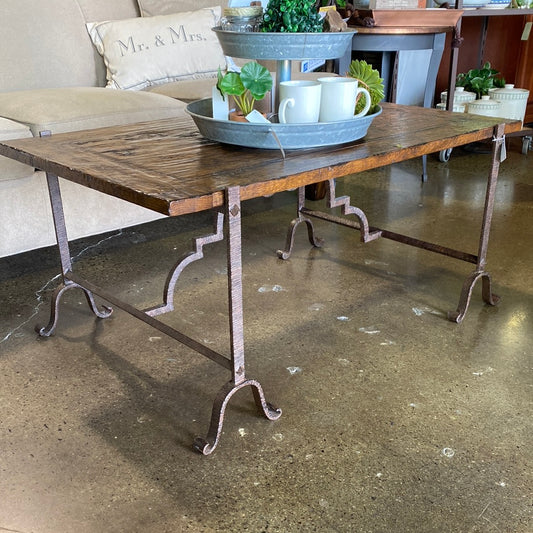 Century Furniture Coffee/Cocktail Table