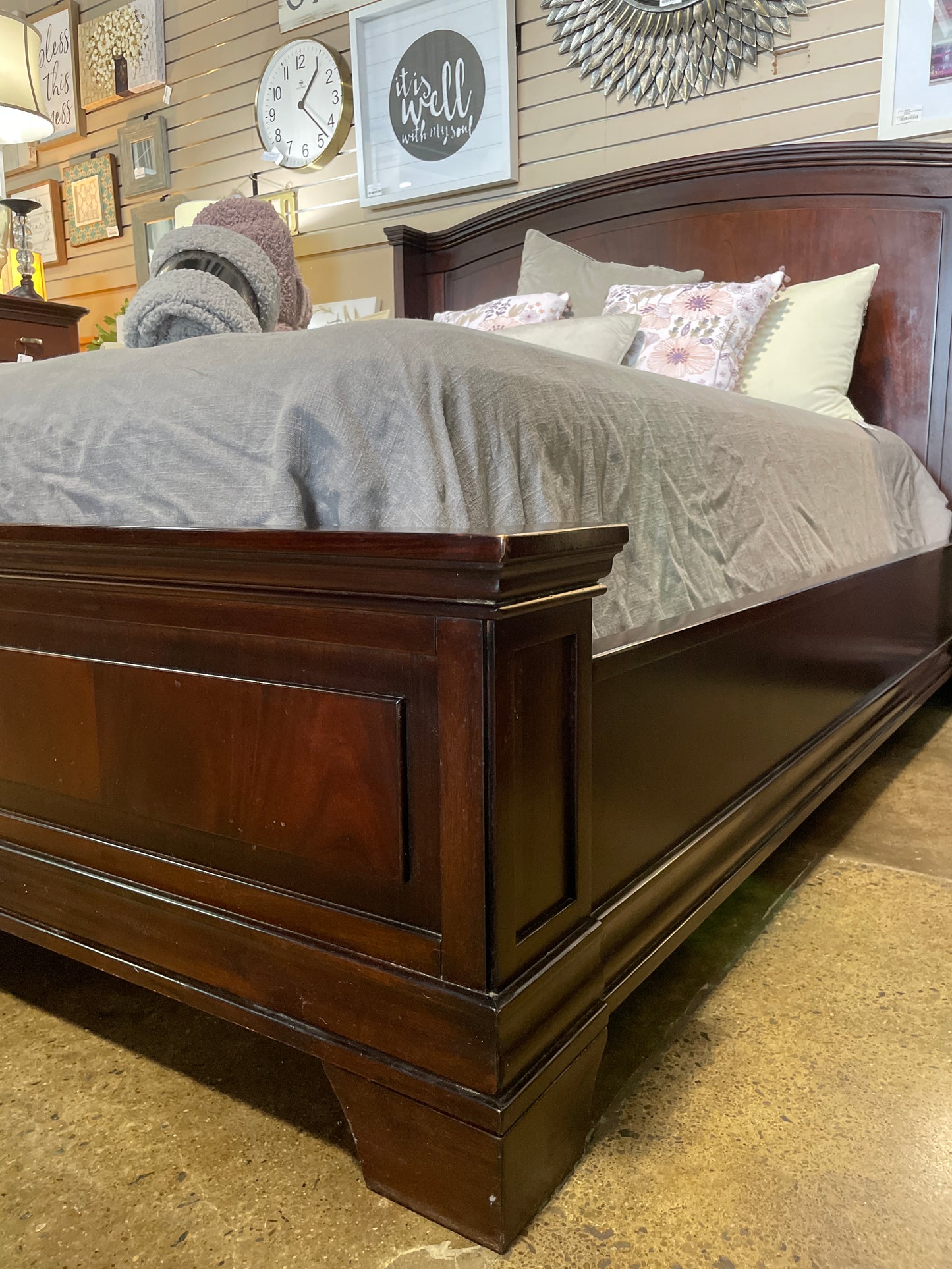 Avery dark wood bedroom collection