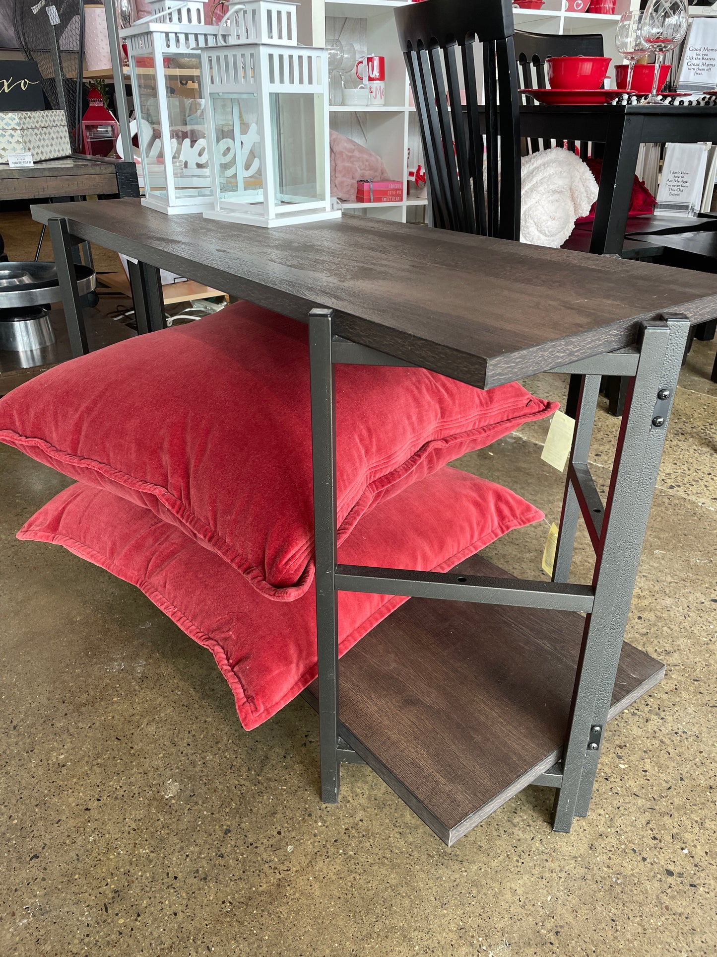 2 shelf storage unit