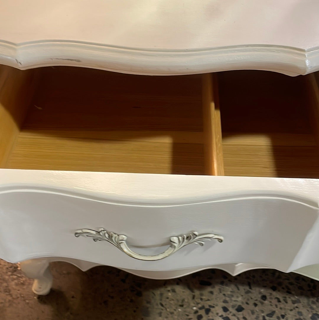 Cream dresser/buffet