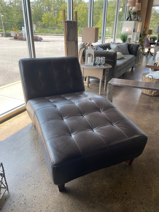Chateau d'Ax Chocolate Leather Chaise Lounger