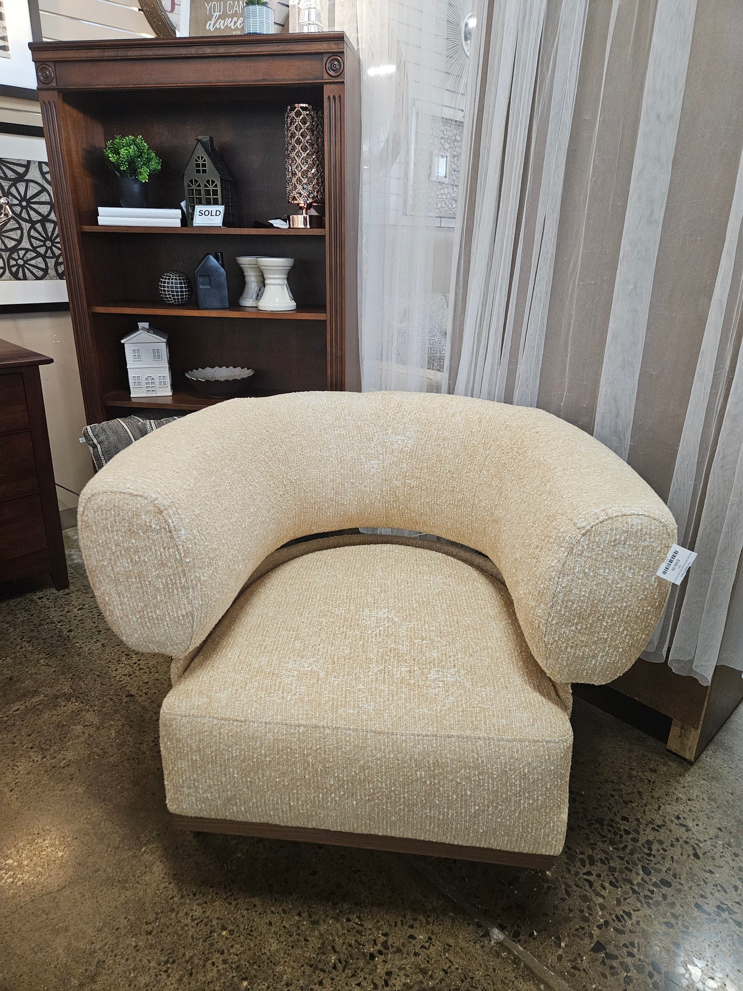 Armchair with oversized rounded arms by Nill's-NEW