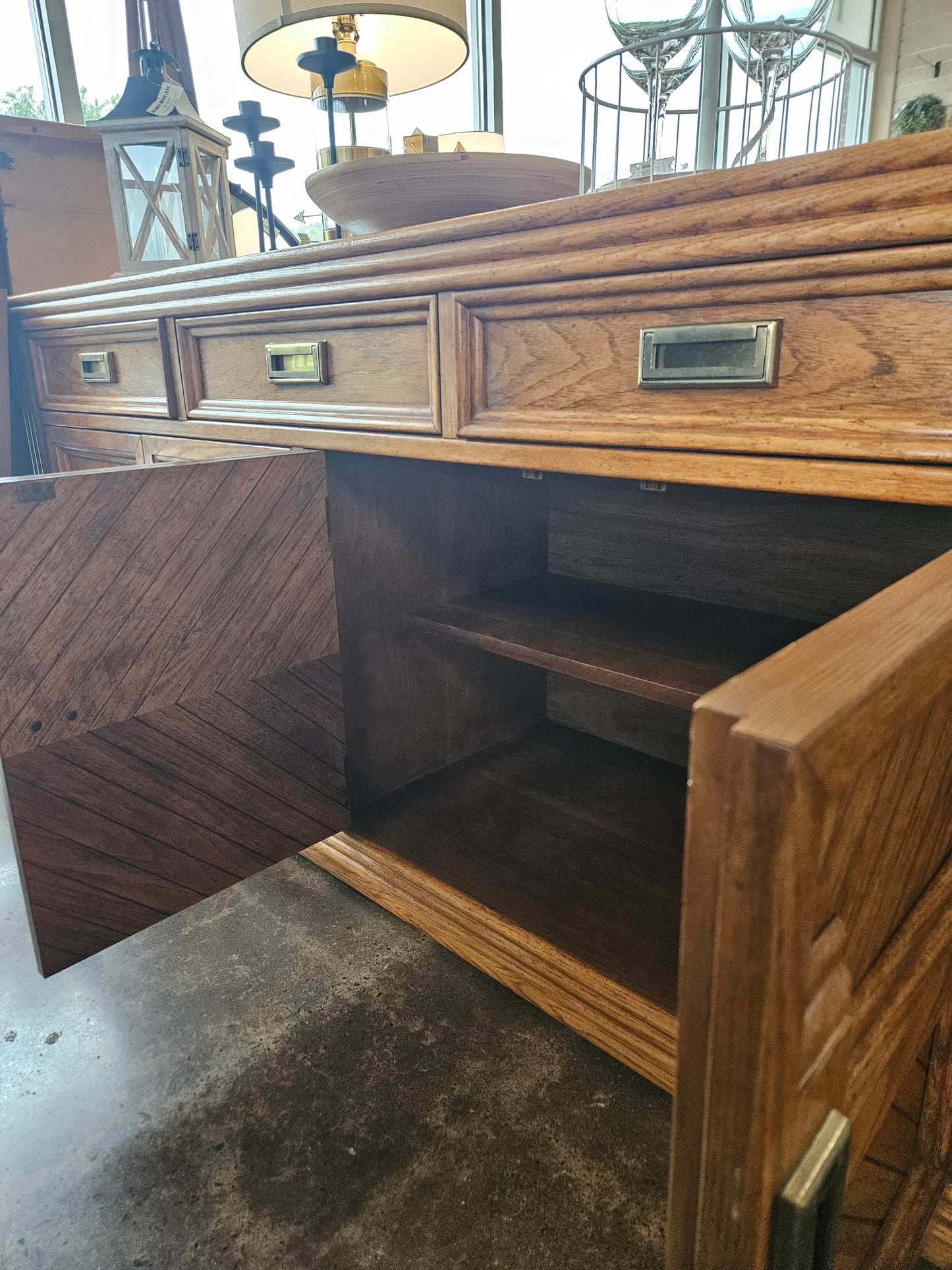 Thomasville Dining Table and Buffet