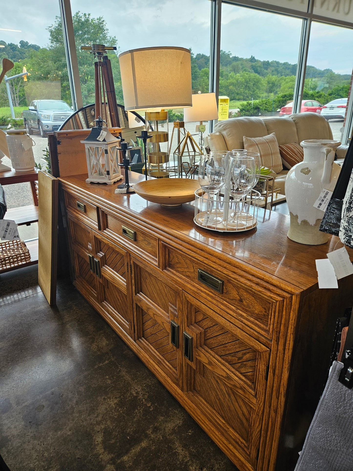 Thomasville Dining Table and Buffet