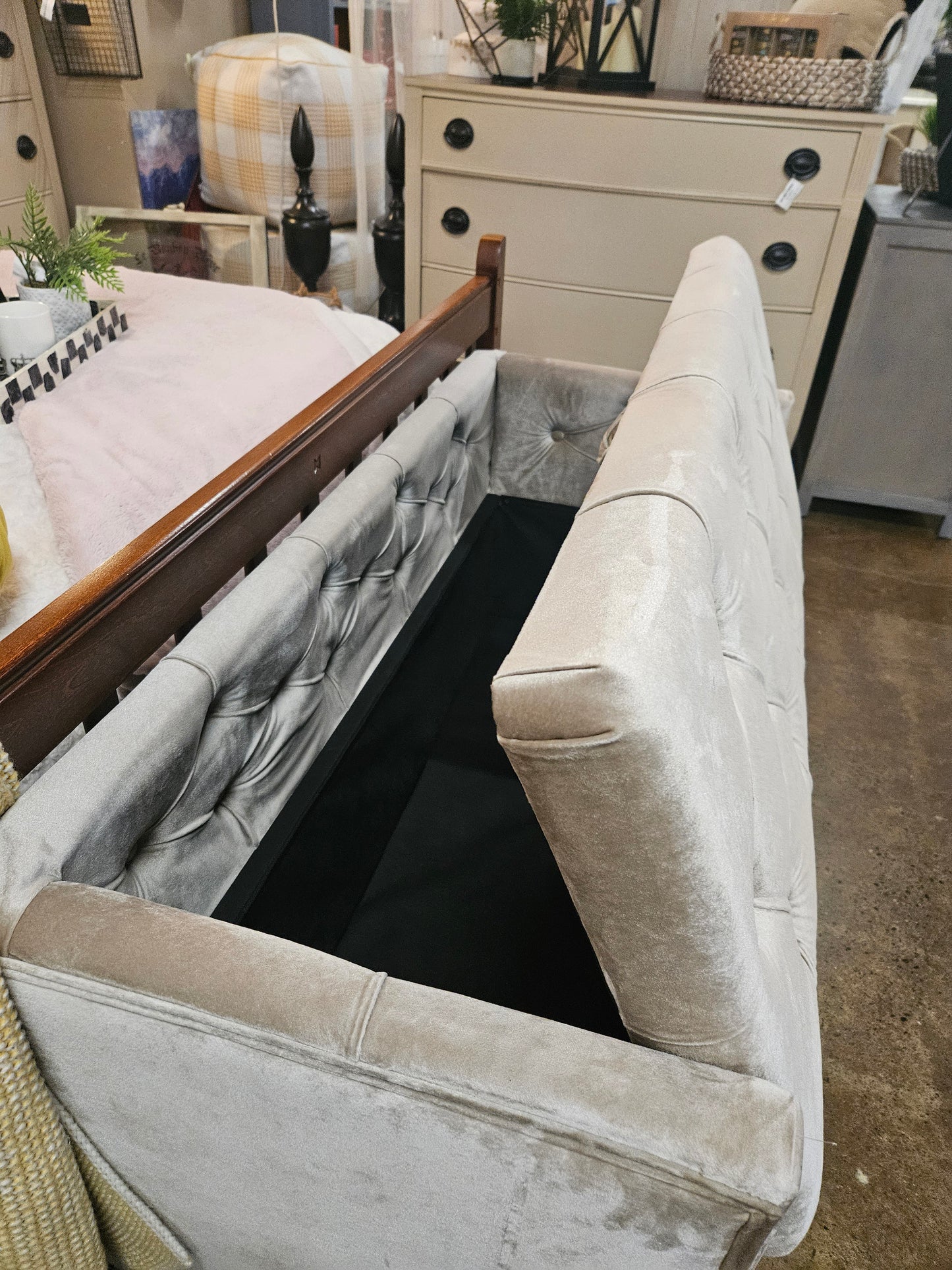 Upholstered storage bench