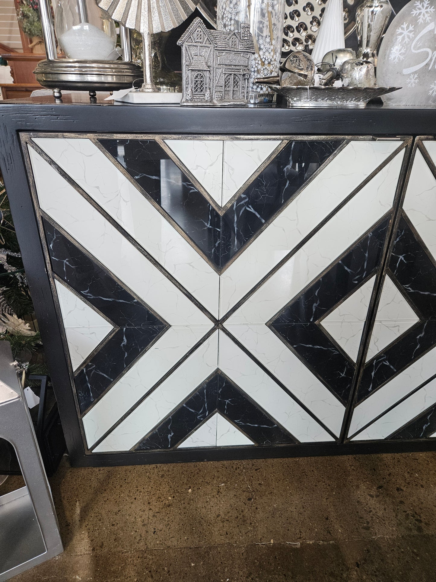 Black and White Console Table