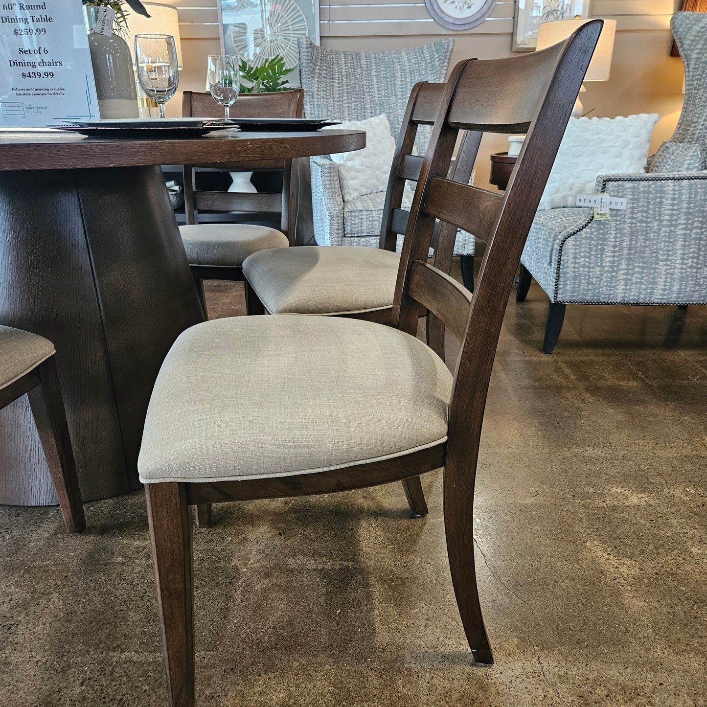 Set of 6 walnut-finished chairs (Model Home)