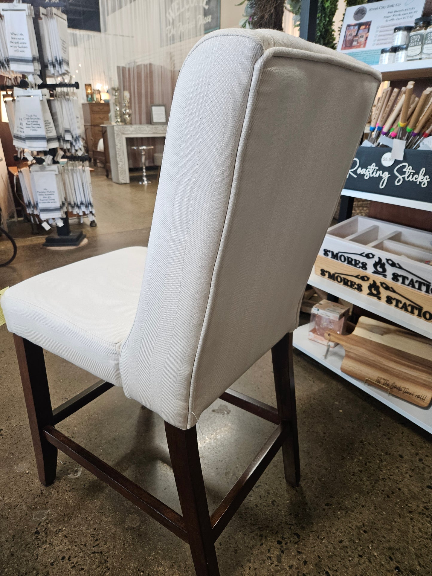 Cream kitchen stools (set of 3)