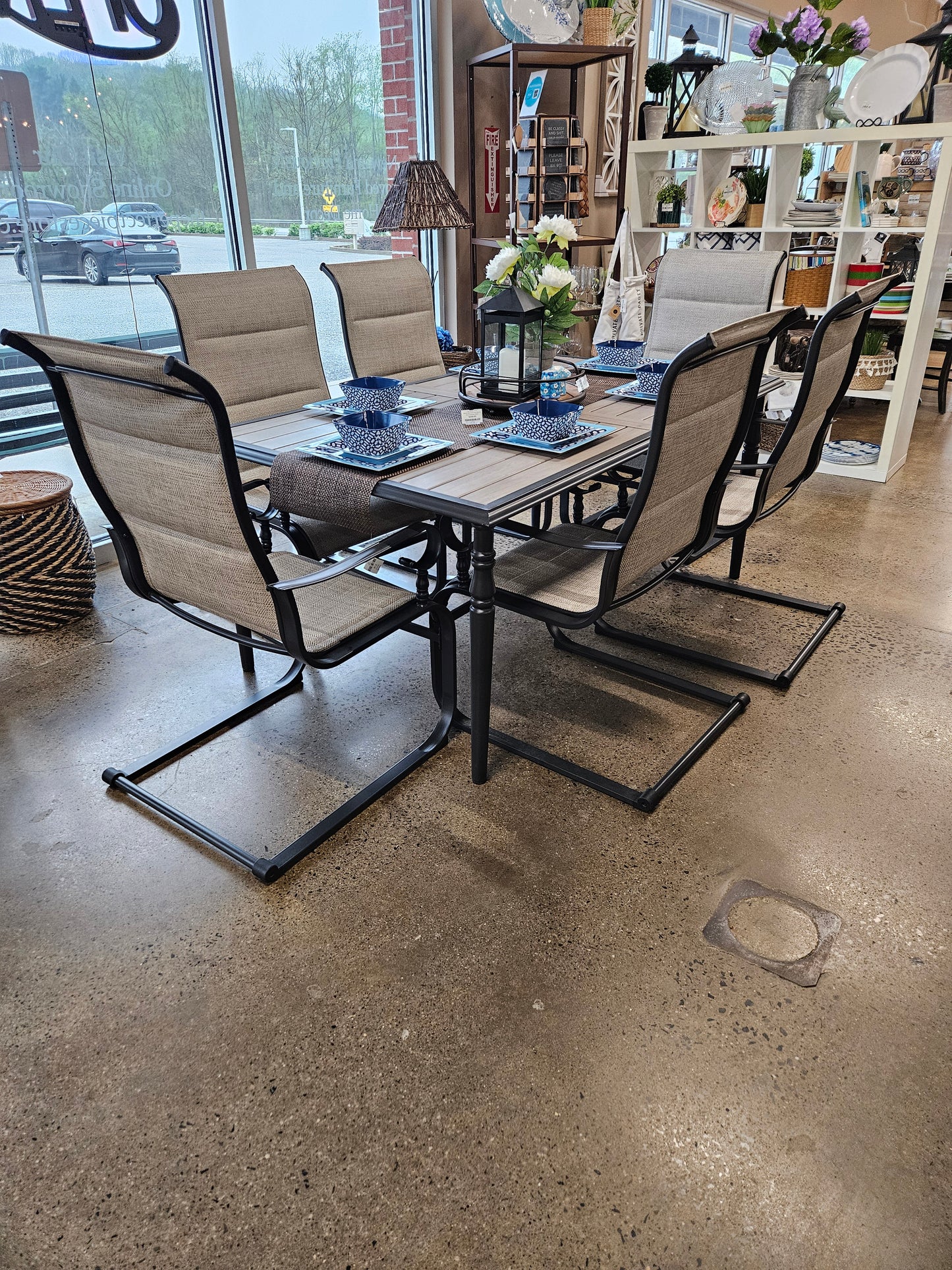 Hampton Bay Outdoor Patio Table Set