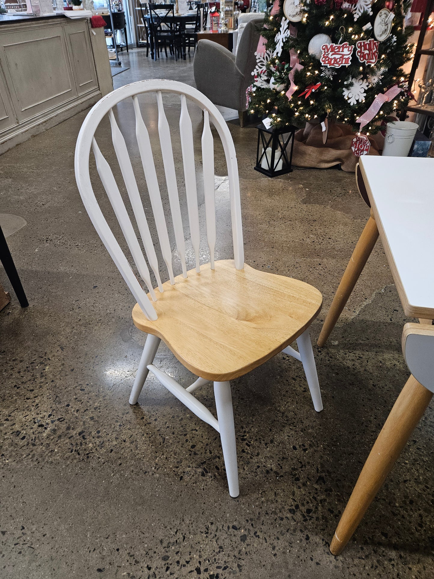 White and light wood kitchen Table with 2 Chairs