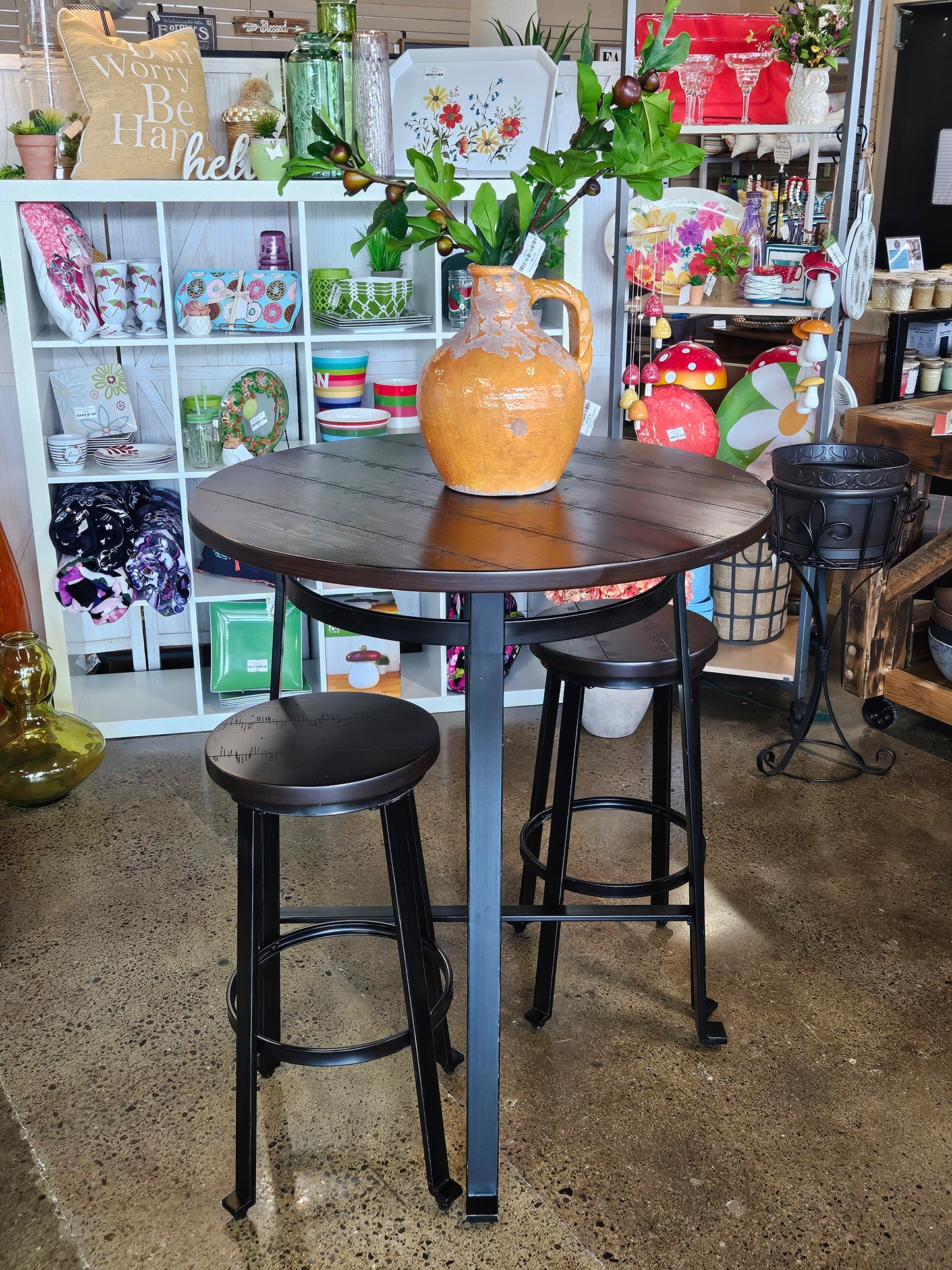 Pub table with 2 stools