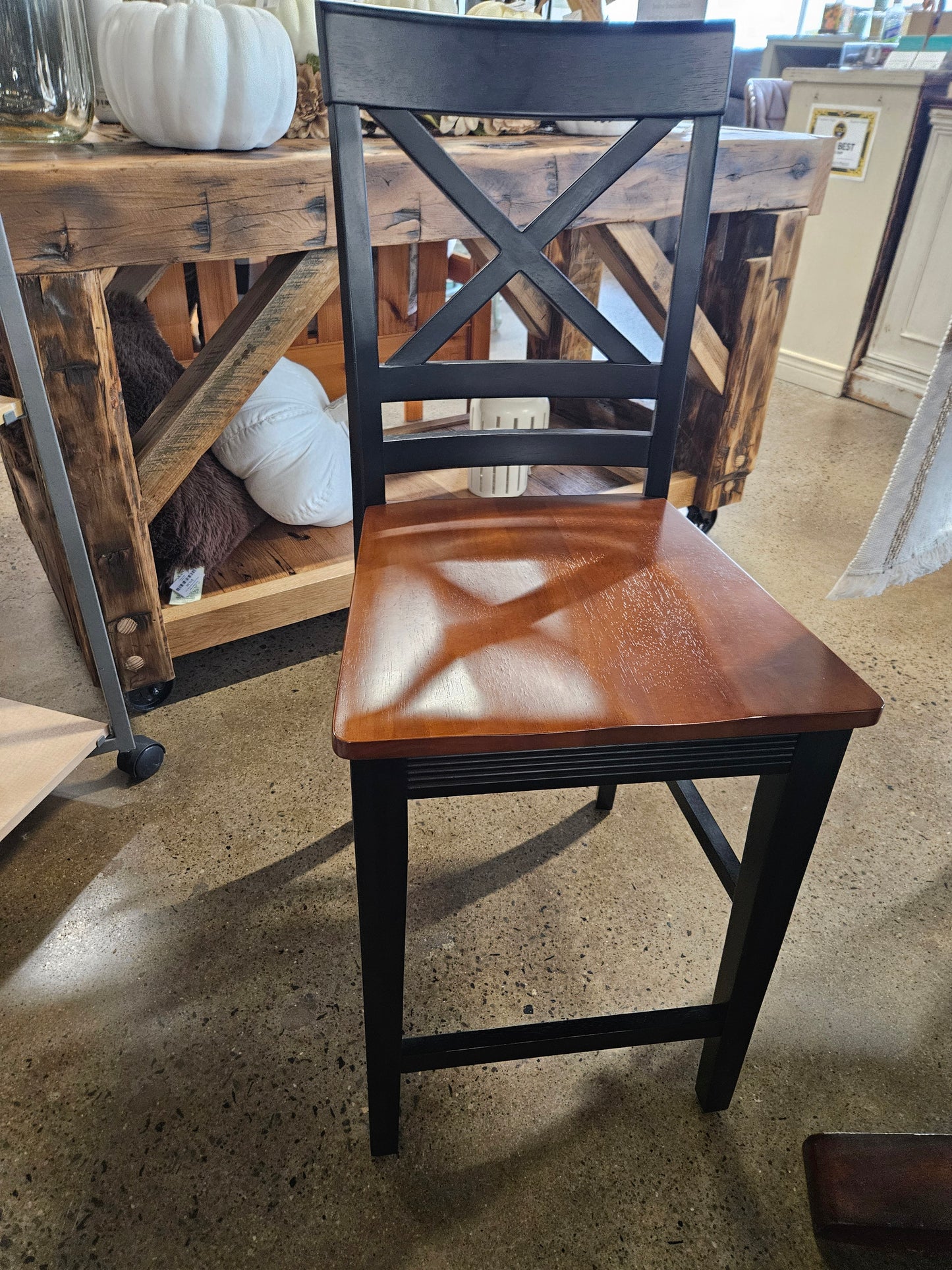 48" Round Pub table with 4 black chairs