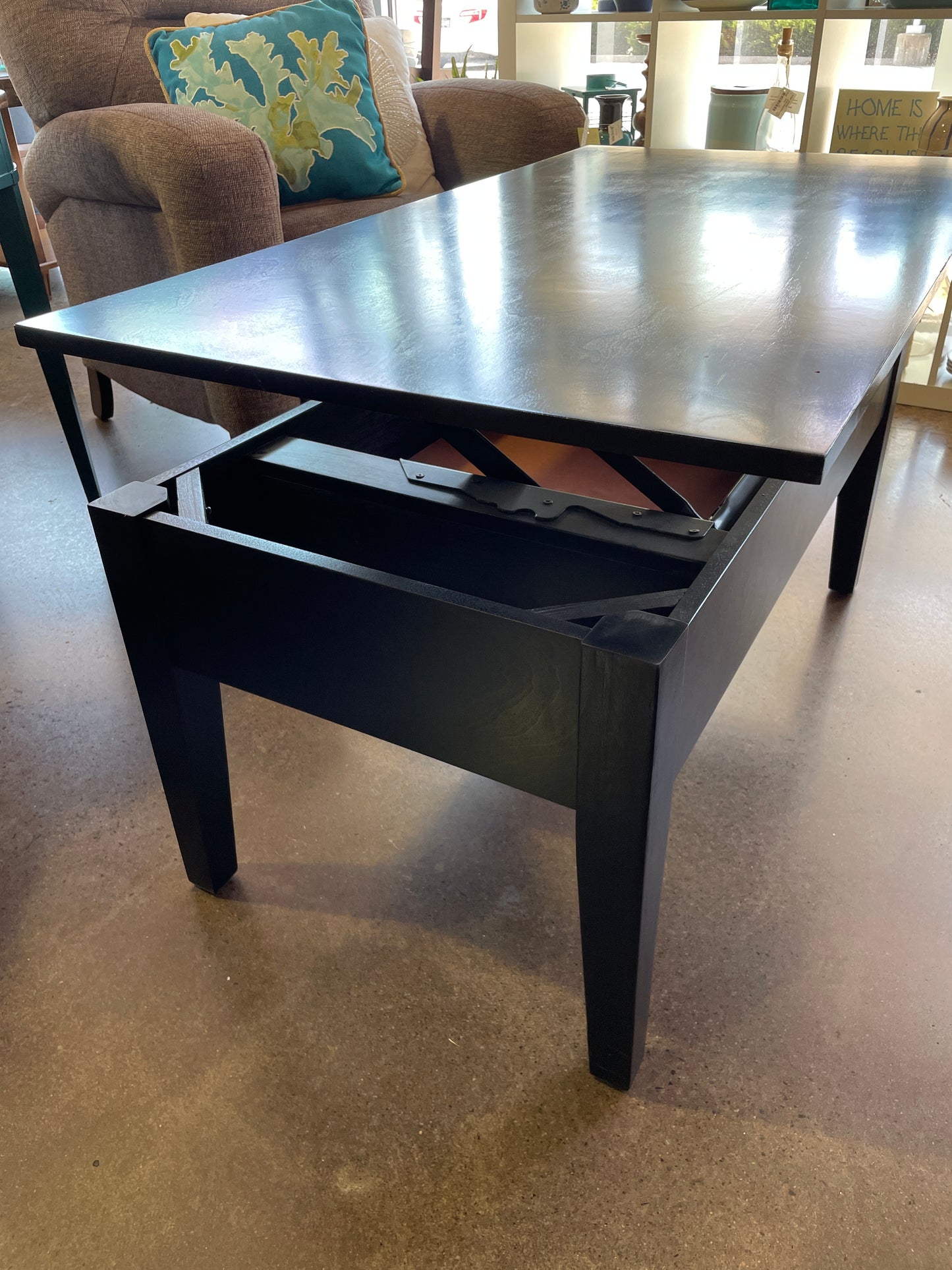 Black lift top coffee table