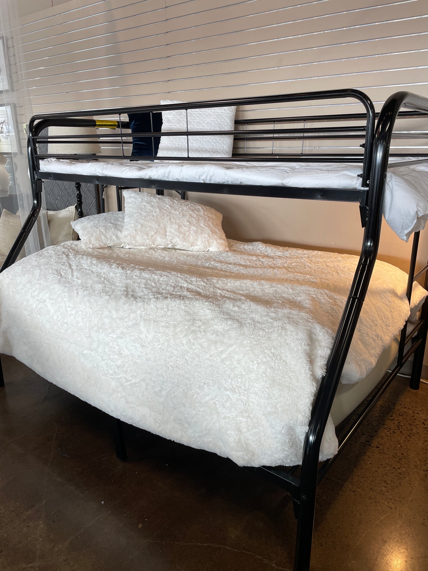 Black Metal Bunkbed Twin/Full NEW