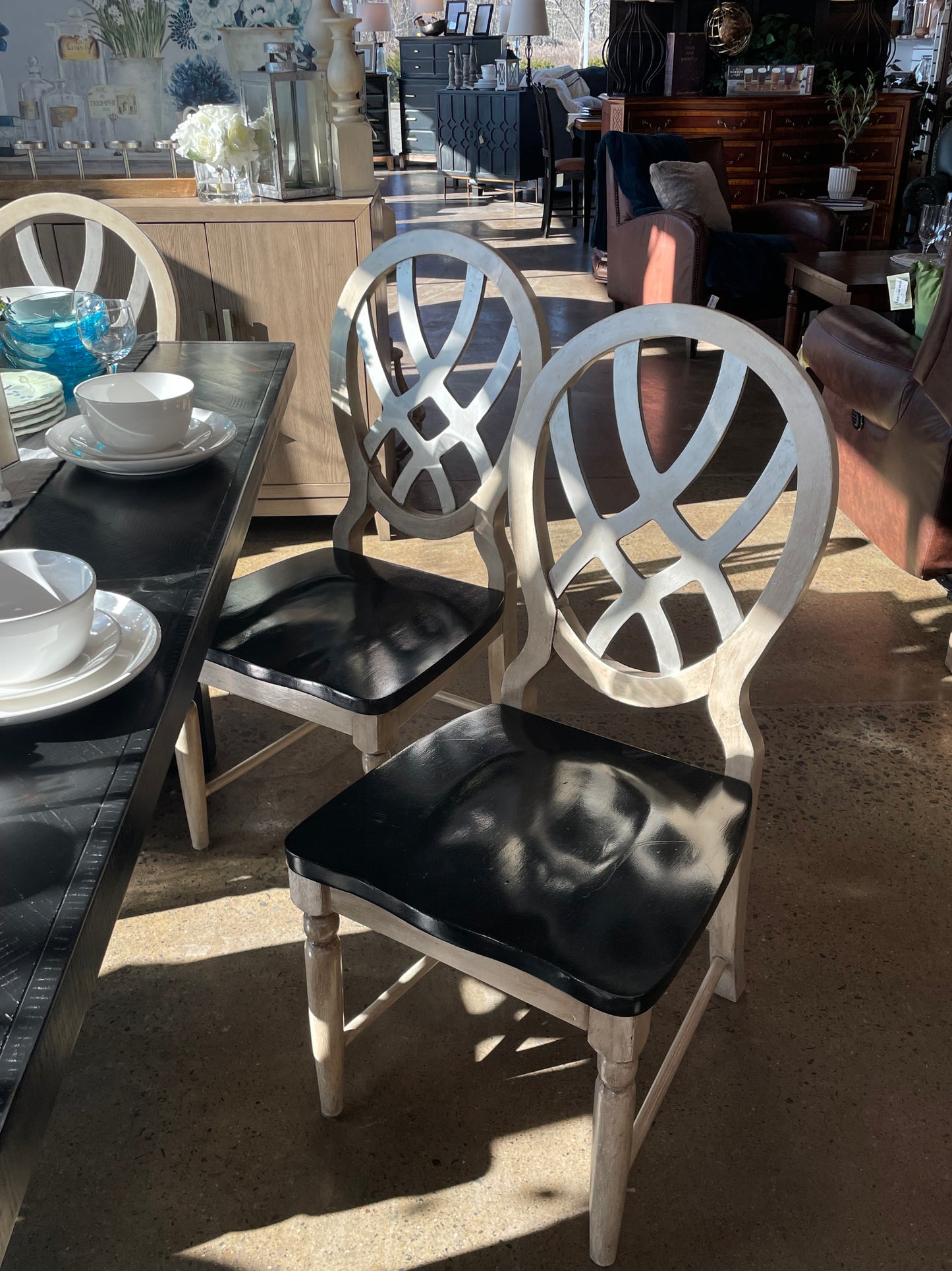 Set of 8 Chairs