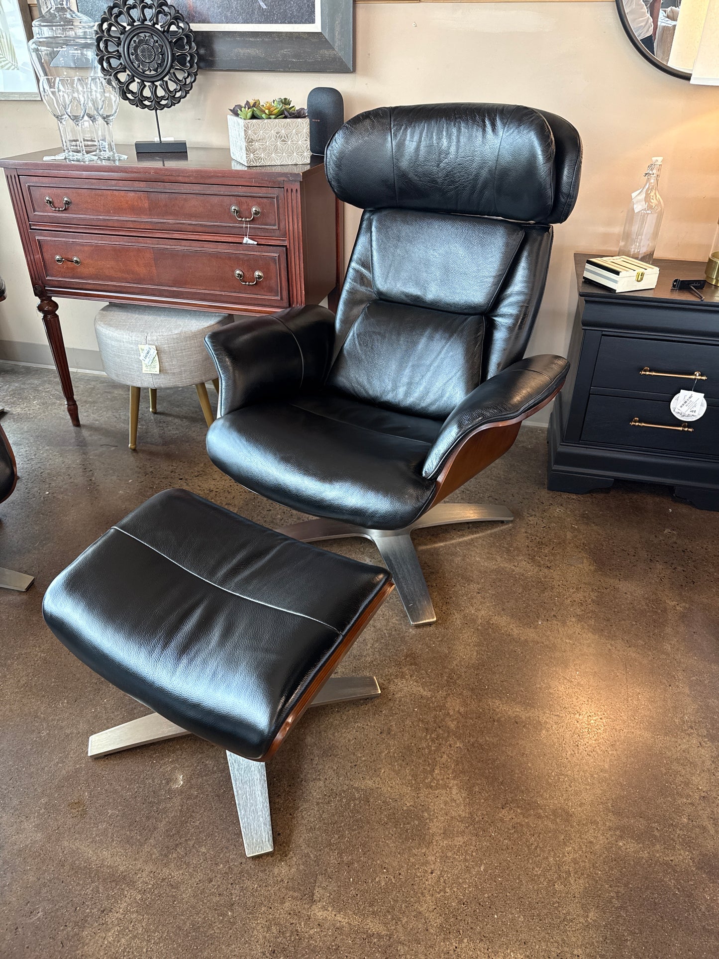 Swivel Leather Recliner and Ottoman