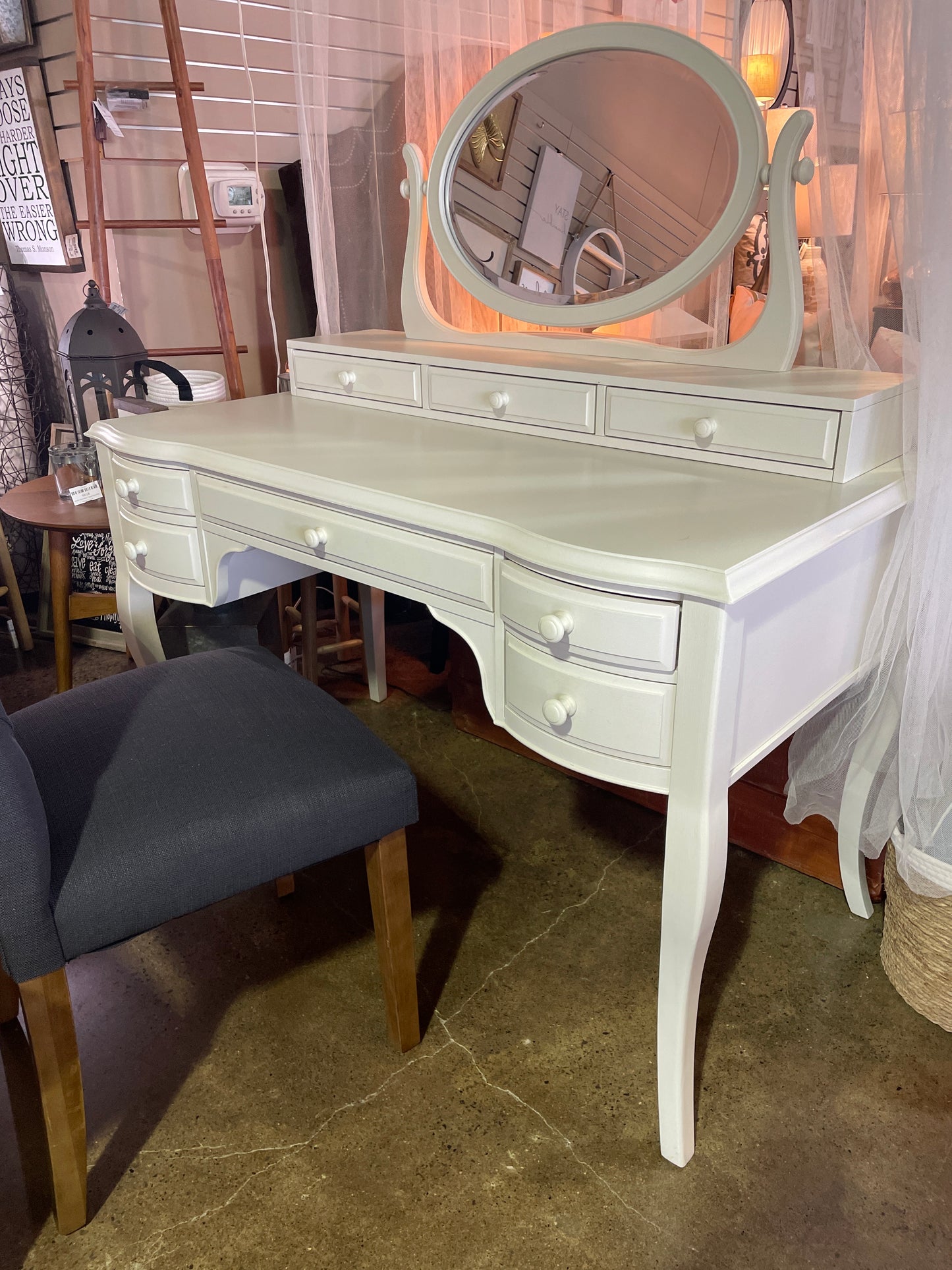 Cream Vanity with mirror