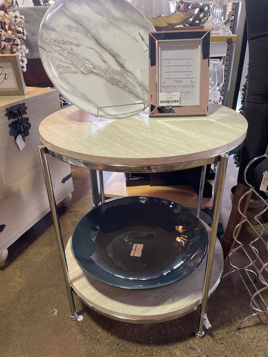 Accent Table Cream & Chrome W/Shelf