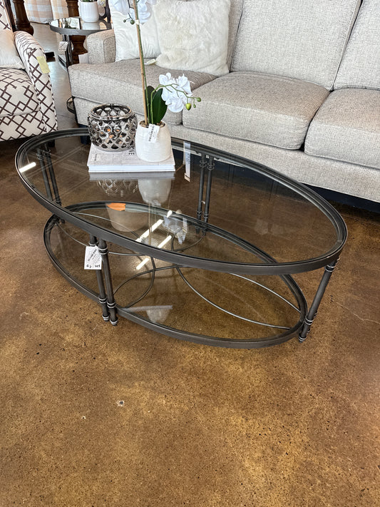 Metal/Glass end/coffee table set