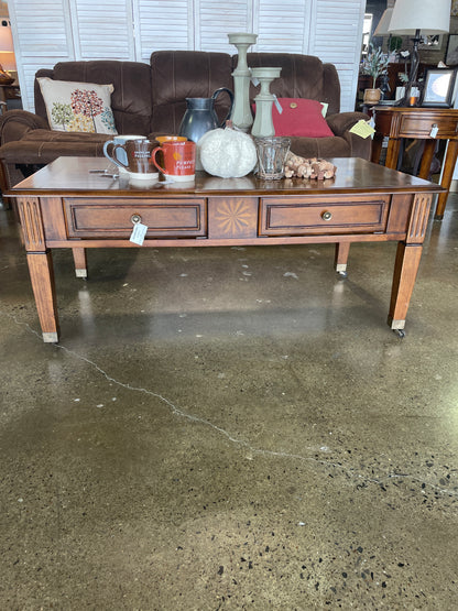 Glen Eagle Coffee Table/End Table Set