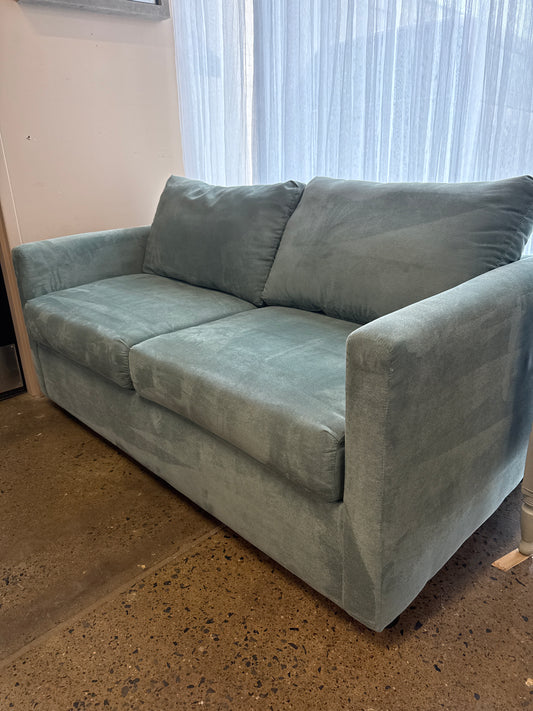 Dreamquest Loveseat Sofa