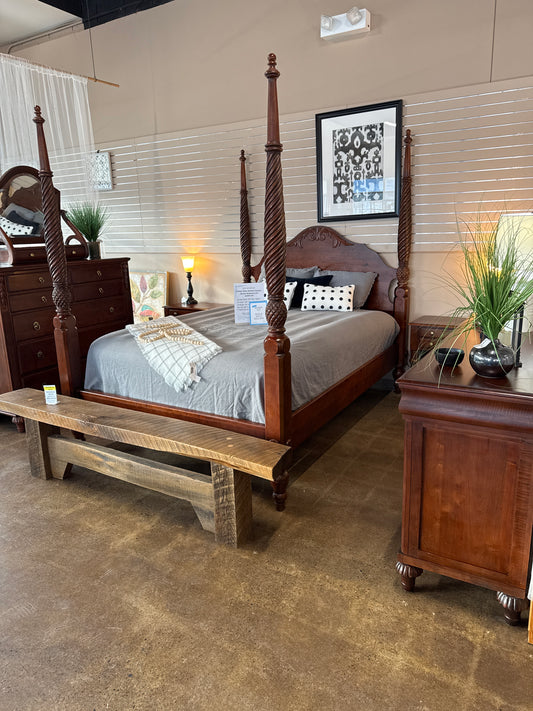 Ethan Allen British Classics Queen Bedroom Set