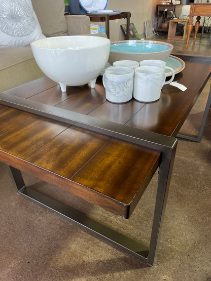 Plank like/metal coffee table w/ 2 end tables