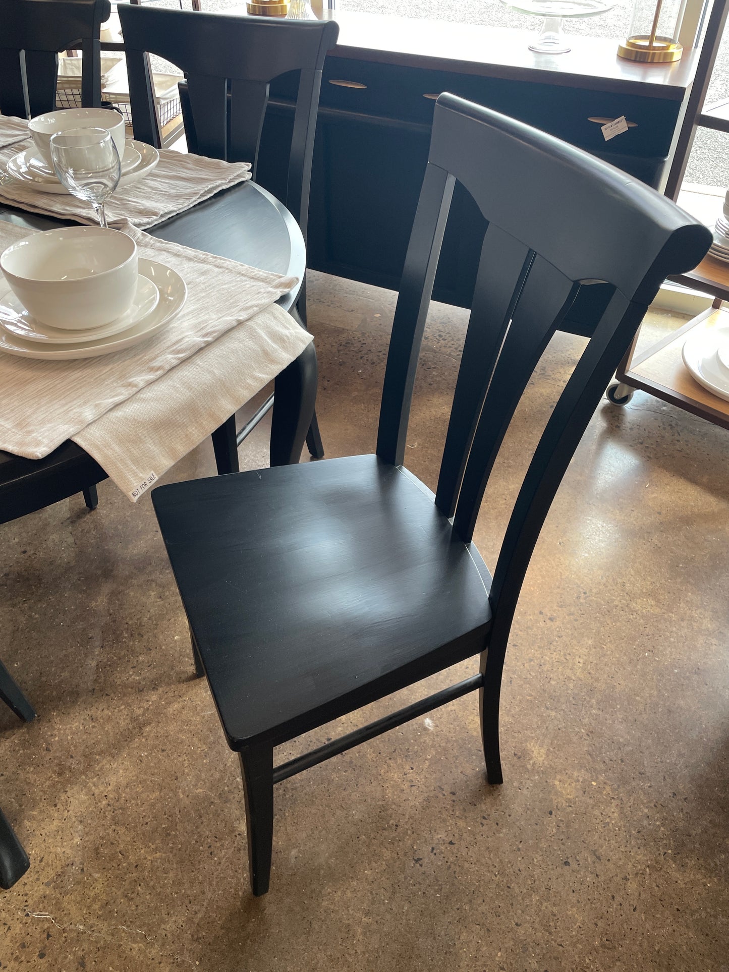 Black Refreshed Dining Table 6 Chairs/leaf