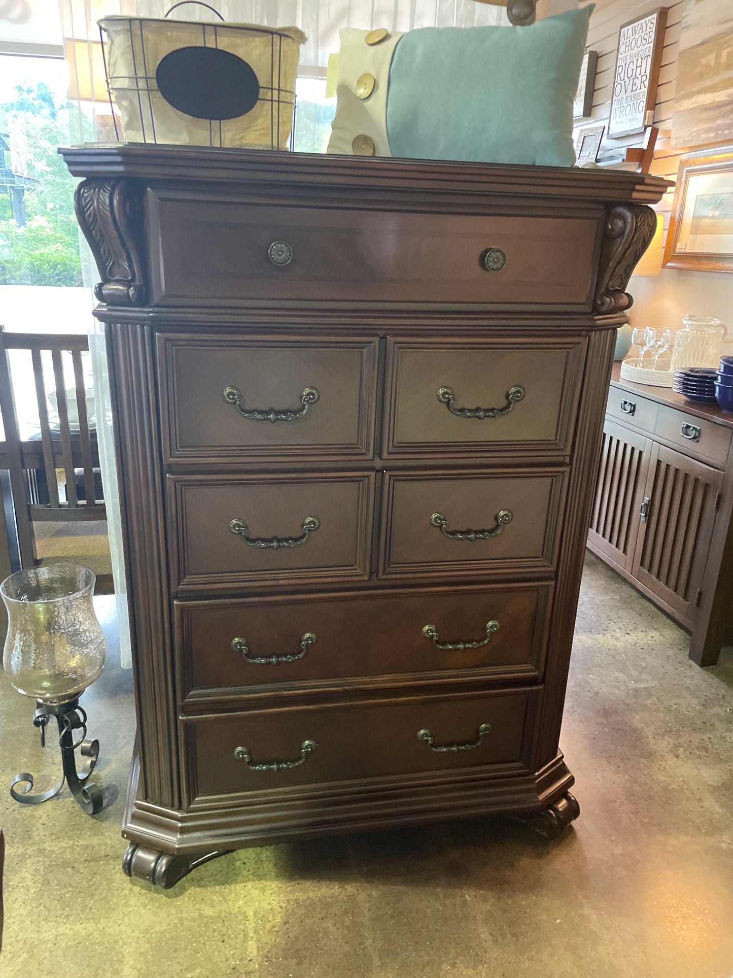 Broyhill Queen Bedroom Set