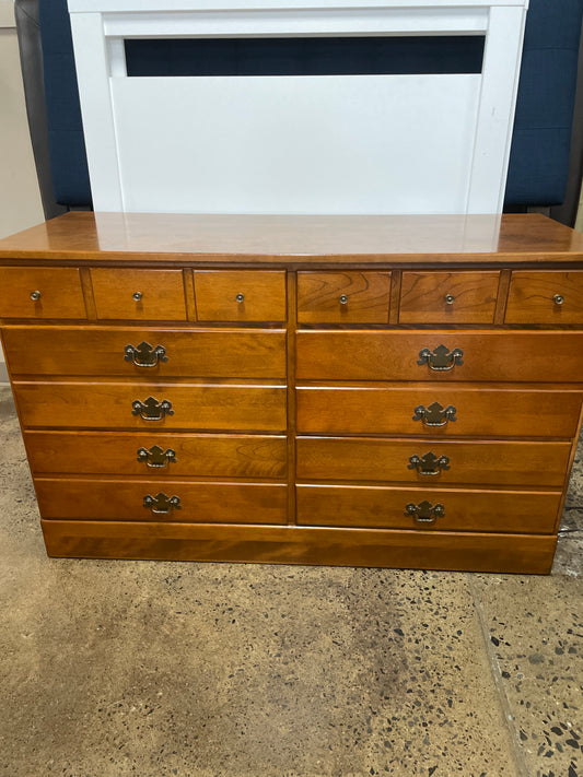 6 Drawer Dresser