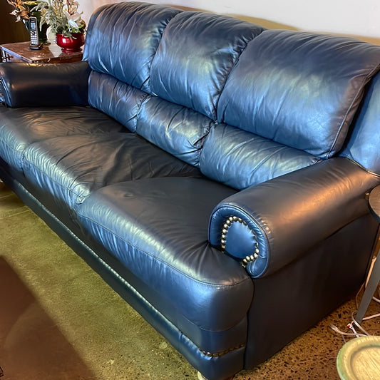 Blue leather sofa from Chateau d’Ax