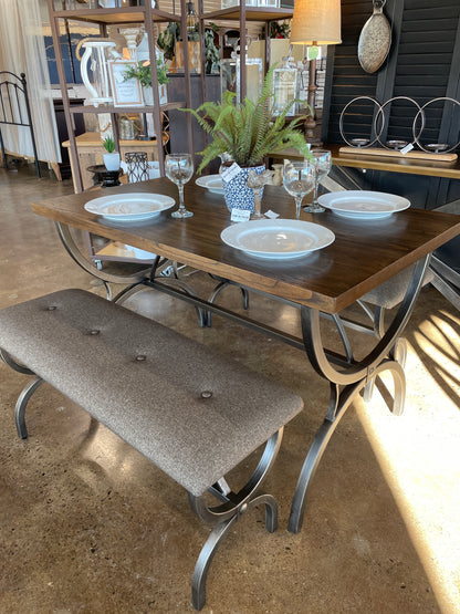 Kitchen/Game Table w/2 Benches