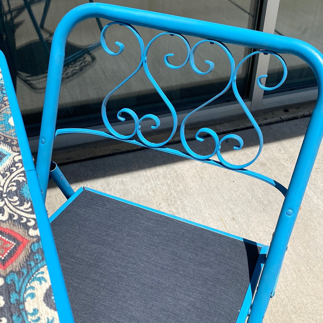 Bistro Set- Table w/4 Chairs