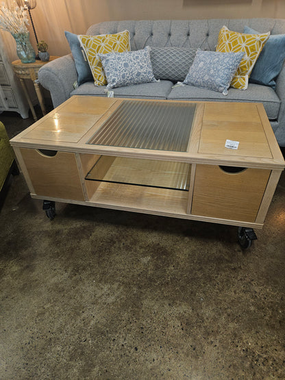 Drexel light wood coffee table on wheels with end table