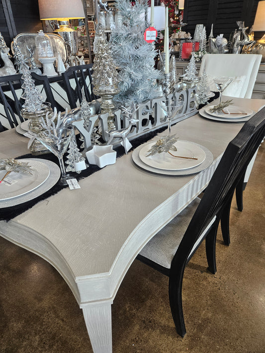 Universal Dining Set (Table/8 chairs)