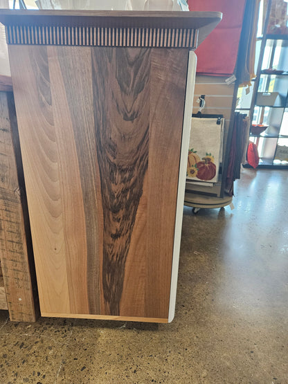 Cabinet w/ smooth white front with center cut-out