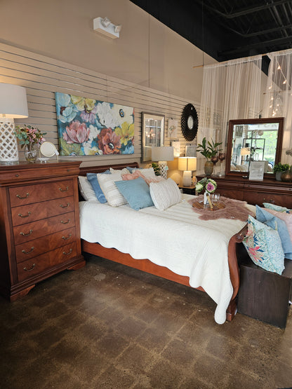 Collezione Europa queen wood bed set