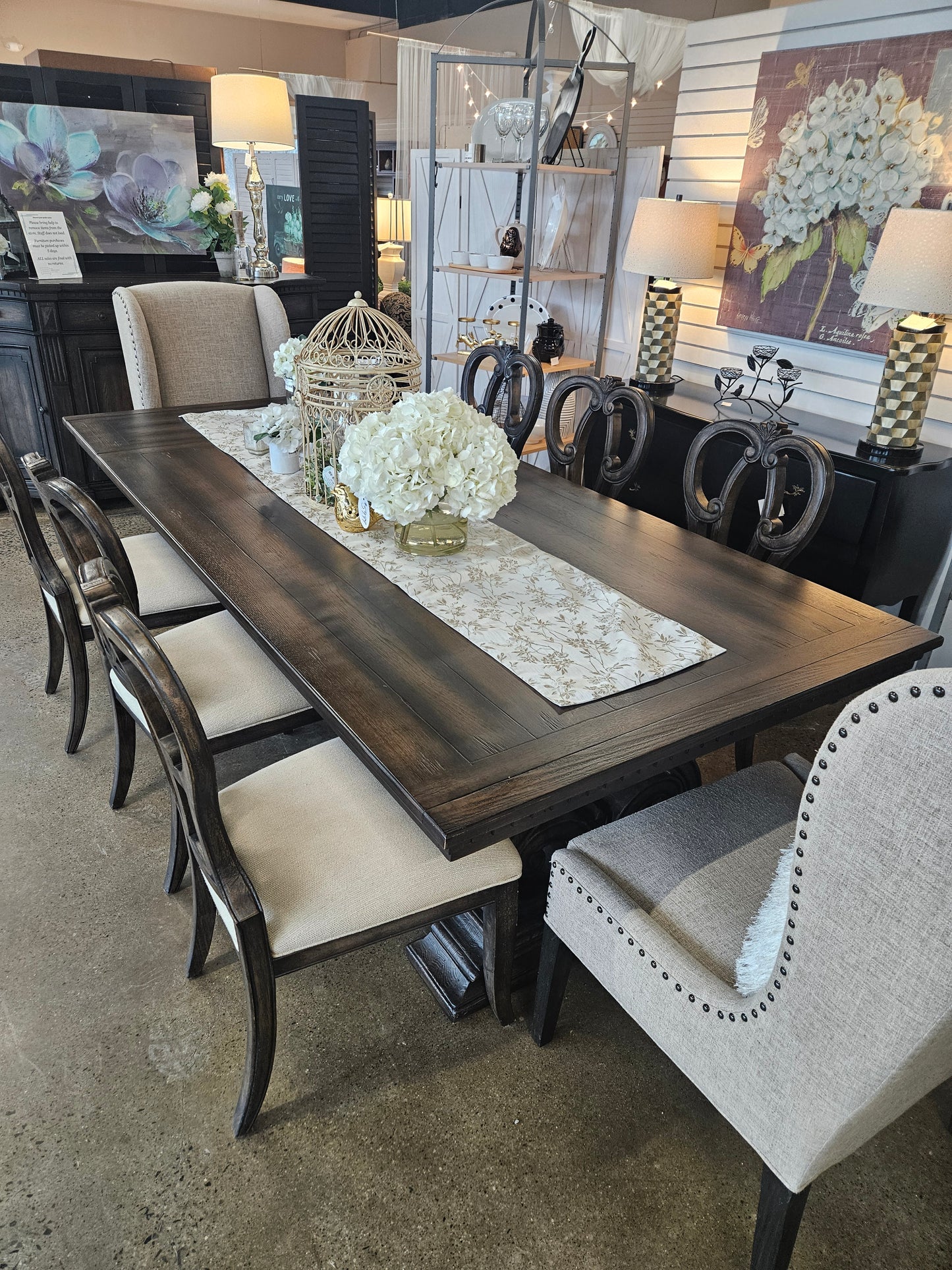 Hooker dining set with 8 chairs, 2 leaves, and sideboard/buffet