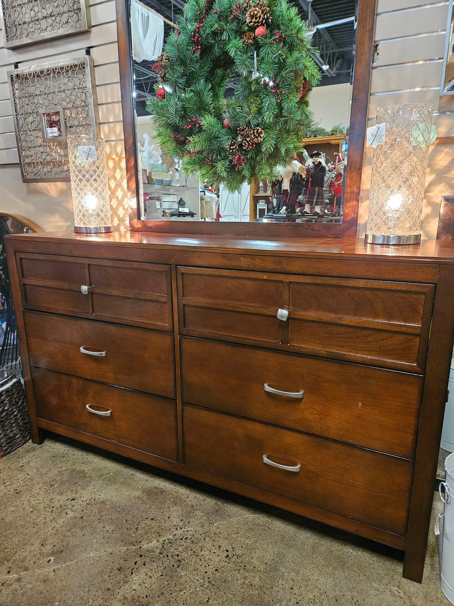 6 drawer dresser with mirror