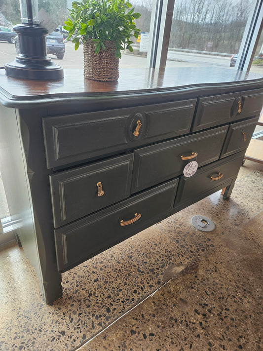 Refinished painted green media stand/buffet/dresser