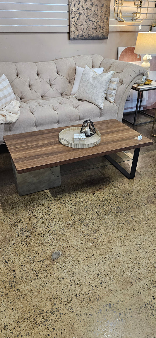 Wood look coffee table w/ matte black legs