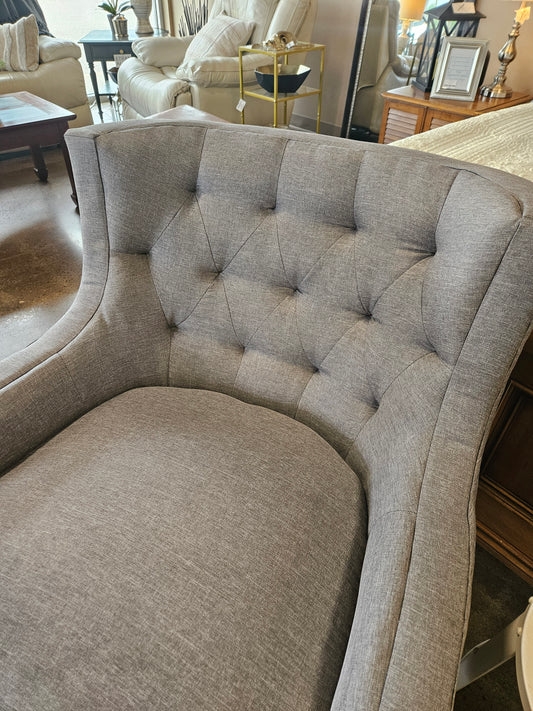 Gray Tufted Back Accent Chair