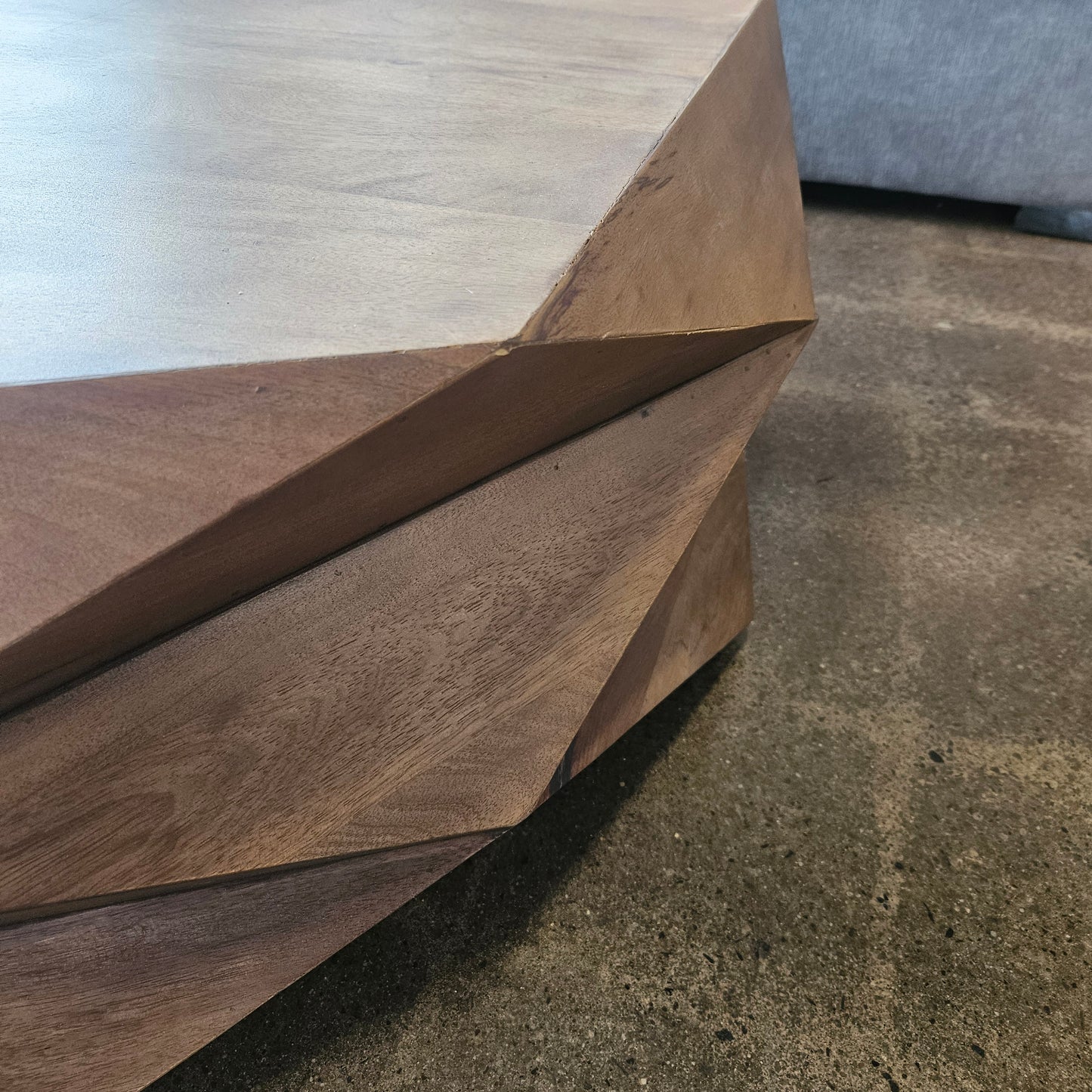 Arreto Hexogonal Coffee Table (Model Home)
